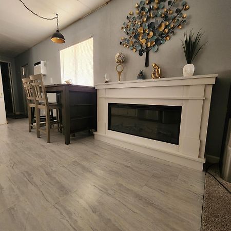 1 Bdrm Grand Canyon Bridge Rental Dolan Springs Exteriör bild